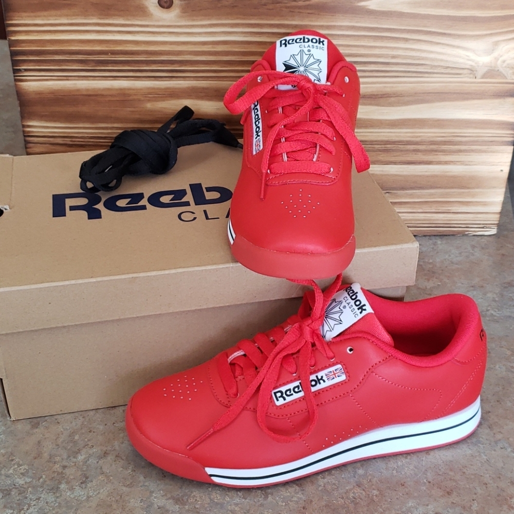 NWB REEBOK Princess Casual Sneakers